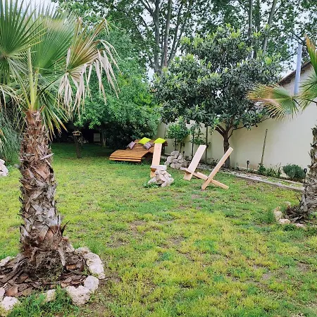 Jardin De Coubertin Daire *